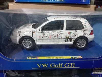 Volkswagen Golf GTi Revell 1:18 - Immagine 1 di 2