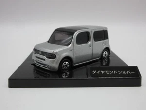 Tomica Nissan CUBE Z12 dealer special order color sample Diamond Silver - Picture 1 of 8