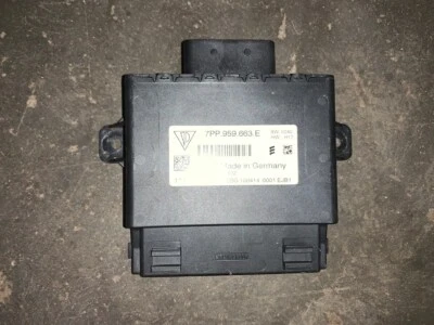 Módulo de control convertidor de voltaje Porsche Panamera 2012 OEM 7PP959663E Foto 1 de 3