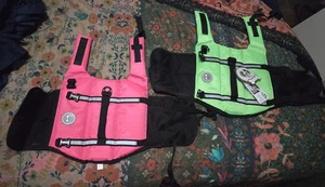 NWT VIVAGLORY Dog Life Jacket Vest Pink & Green Small Fits 10 To 20 Pound Dog - Picture 1 of 6