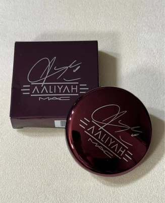 MAC Cosmetics Limited Edition Aaliyah Bronzer Baby Girl NEW In Box - Image 1 of 4