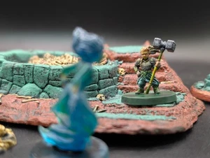 Well painted halfling champion/cleric with hammer dnd fantasy miniature - Picture 1 of 4