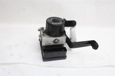 ABS PUMP Volvo V50 S40 2004 04 2005 05 2006 06 2007 07 08 09 10 1081653 - Image 1 of 4