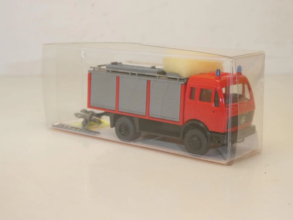 H01:87 OVP Roskopf NAW Mercedes Bachert RW 2 NG 1222 Feuerwehr  - Bild 1 von 1