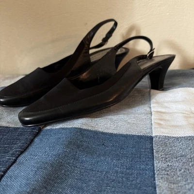 Naturalizer ALENA Eslinga Trasera Talla 6M Tacones Cuero Y Tela Mujer’s Negro Foto 1 de 4