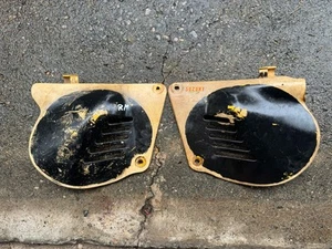Suzuki RM125 1976 77 78 Side Covers Plates Vintage Rare VMX Part 47211-41300 - Picture 1 of 4