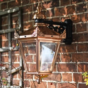 USED Ex-Display Copper Victorian Wall Mounted Lantern With Black Top Fix Bracket - Picture 1 of 4