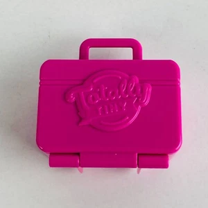 Just Play Totally Tiny Pink Suitcase Opens Up Carrots Pizza Miniature Food Kids - Picture 1 of 8