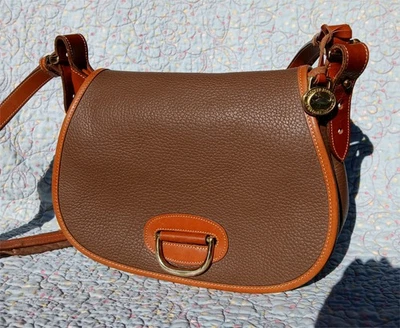 Bolso de Herradura Dooney & Bourke Vintage "R 57" ~ Excelente Estado ~ EE. UU. Foto 1 de 4