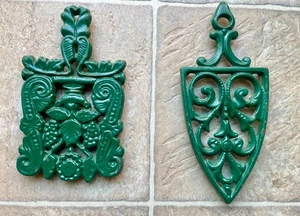 2er Set Vintage Gusseisen Untersetzer. Waldgrün. Küche/Hüttendeko - Bild 1 von 7