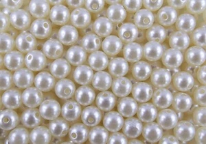 50 Wachsperlen 8 mm creme mit Loch (Dekoperlen) - Bild 1 von 1