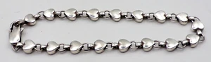 TIFFANY & CO Signed STERLING SILVER Heart Link BRACELET 7" Long - Picture 1 of 8