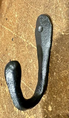 Gancho de Pared Primitivo Hierro Fundido Metal Abrigo Toalla Sombrero Percha Tazas Sartenes Ollas Cocina Foto 1 de 4