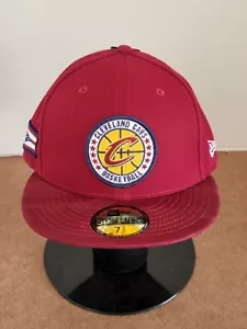 Cappello Cleveland Cavs New Era 59Fifty 7 1/2 Tip-Off Series Retro Cavaliers NBA nuovo con etichette - Foto 1 di 9