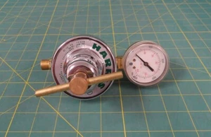Harris 47-50 Compressed Gas Regulator w/ Gauge - Picture 1 of 8