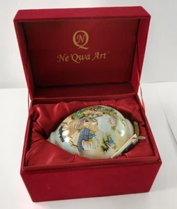 Ne' Qwa Art WOODLAND WAYFARER Handpainted Glass Santa Clause Ornament #62/1000 - Picture 1 of 18