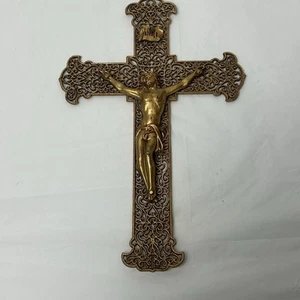 Metal Brass Tone Filigree Chrucifix 8” Jesus Christian Catholic - Picture 1 of 2