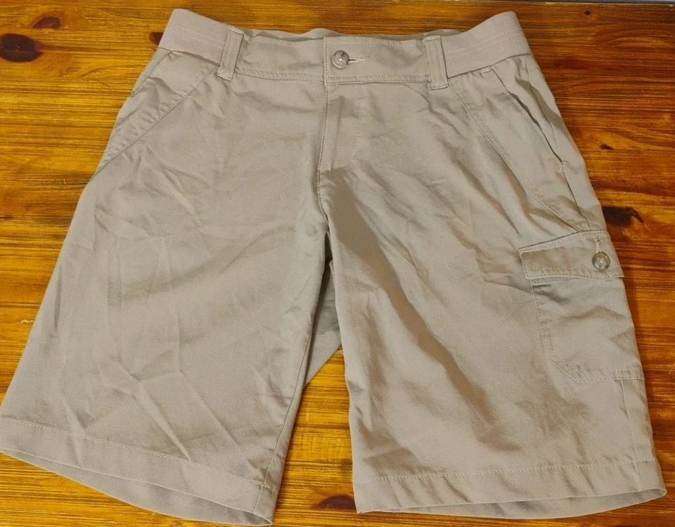 Pantalones Cortos Para Mujer Riders by Lee On The Go Caqui Carga Talla 10M Cómodos Informales  Foto 1 de 4