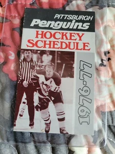 1976-77 Pittsburgh Penguins Pocket Hockey Schedule NM - Picture 1 of 2