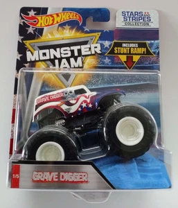 2017 Hot Wheels Monster Jam " GRAVE DIGGER " 1:64 Monster Truck Stars & Stripes - Picture 1 of 6