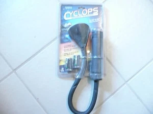 NEW VINTAGE HARD TO FIND RARE CYCLOPS BENDABLE FLASHLIGHT BY AMIRRA - Picture 1 of 8