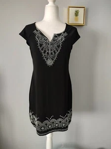 Eci Etuikleid Gr. Medium Farbe schwarz verziert Midi guter Zustand  - Bild 1 von 9