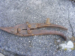 VINTAGE Sheet Metal Cutters Tin Snips Patented - Picture 1 of 4