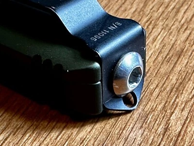 MICROTECH Glassbreaker Delete Screw Stainless Steel UTX 85 Ultratech Troodon NEW Foto 1 de 4