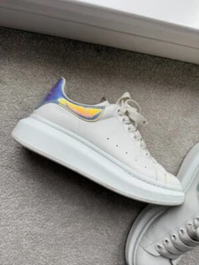Alexander McQueen Oversized White Iridescent Size UK 6 - EU 39 - Picture 1 of 19