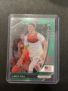 2020 Panini Prizm Draft Picks Lamelo Ball grün Prizm #43 RC - Bild 1 von 2
