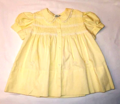 1950's Philippines Handmade Yellow Button Lace Embroidered Baby Girls Dress Sz 2 - Image 1 of 4