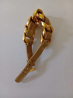 Chanel золотая цепочка кожаный браслет бежевый металлический аксессуар б/у - Изображение 1 из 4