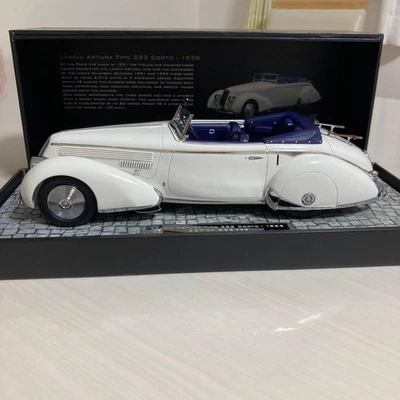 MINICHAMPS Lancia Astura Tipo 233 Corto 1936 1/18 Model White Limited Edition - Immagine 1 di 4