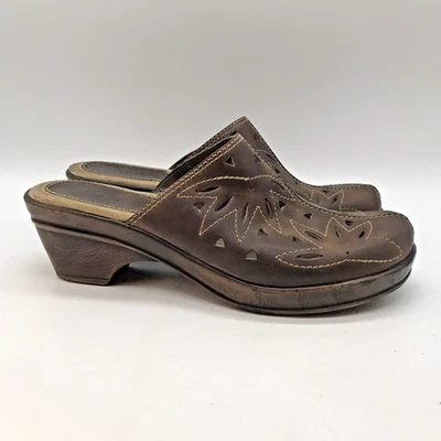 Zuecos sin cordones de cuero marrón BASS Brenda para mujer 7,5 M perforados para mula zapato Foto 1 de 4