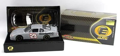 #29 Harvick GM TEST CAR 2002 Monte Carlo Elite Action NASCAR Diecast Car 1:24 Foto 1 de 4