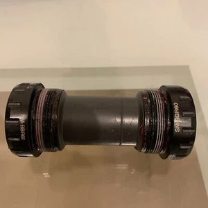 Shimano Ultegra BBR60 Bottom Bracket. - Picture 1 of 3