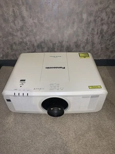 Panasonic PT-MZ670 WUXGA-Lume Laser Projector  - Picture 1 of 6