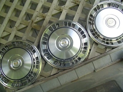 1986 1987 CHEVY CHEVROLET CAPRICE КОЛПАКИ КОЛЕС КРЫШКИ ПОЛИЦИИ КЛАССИЧЕСКИЙ ВИНТАЖНЫЙ  - Изображение 1 из 4