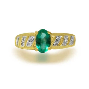 Natural Zambian Emerald Green Oval cut & Diamonds 14K Yellow Gold Ring - Picture 1 of 8