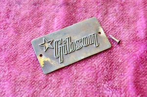 Vintage Gibson Brass Case Badge Cali Girl Burst Goldtop Les Paul Standard 1959 ! - Picture 1 of 3