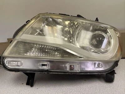 Faro halógeno izquierdo Chevrolet Colorado 2014-2020 Foto 1 de 4