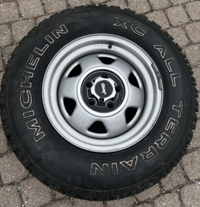 Reserverad Jeep Wrangler Cherokee T 15x7,0 Stahlfelge Nabendeckel SF8952-000-153 - Bild 1 von 11