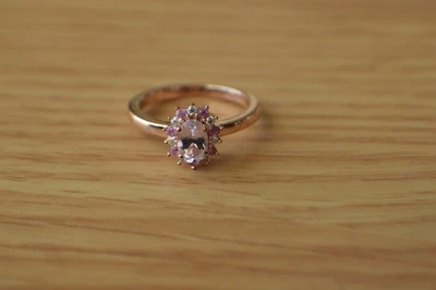 Anillo de 0,85 quilates Martha Rocha Kunzita/Multi Gema 18K RG Chapado sobre Plata Fina Talla 9 Foto 1 de 4