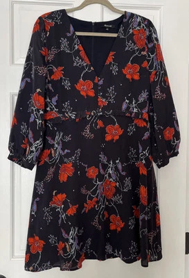 Madewell Silk Ruffle Waist Dress Womens 10 Windblown Poppies Button Flowy Navy - Image 1 of 4