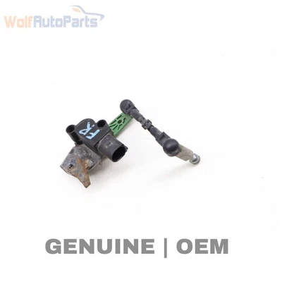 AUDI A8 QUATTRO 2011-2018 - Faro delantero derecho / sensor de nivelación de suspensión Foto 1 de 4