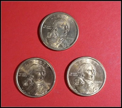 Lot of 3 Sacagawea Dollars 2000 (1) P and (2) D Circulated Ungraded #K214 - Image 1 of 2