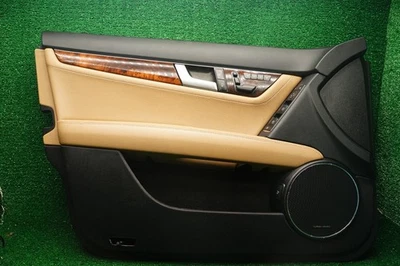08-14 Conjunto de panel de puerta delantera izquierda izquierda conductor Mercedes C300 negro y marrón OEM Foto 1 de 4