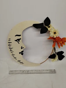 Crescent moon wreath Flowers Wall Hanging Art Wood Metal Cottage - Picture 1 of 2