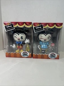 Figura de vinilo Disney Showcase World of Miss Mindy Mickey Mouse y Minnie Mouse nueva en caja - Imagen 1 de 10