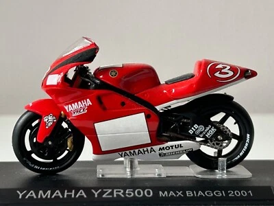 Yamaha YZR500 Max Biaggi 2001 Motorcycle Model Diecast 1:24 Scale Altaya - Image 1 of 4